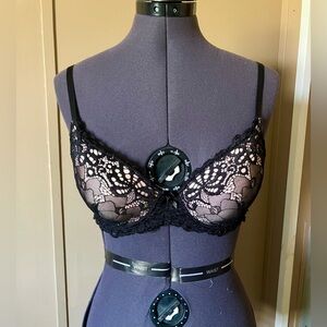 Marilyn Monroe Mega Push-up Bra - 34C